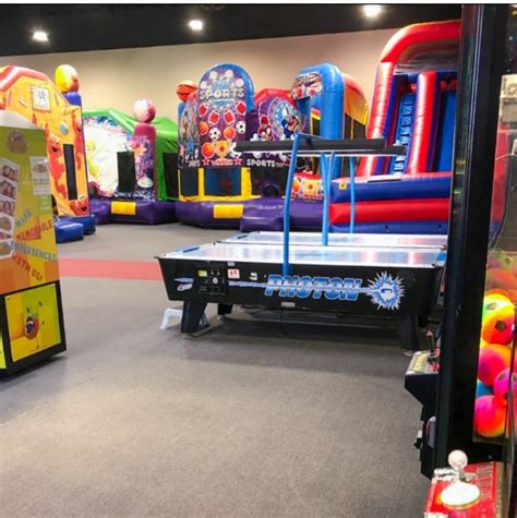 Bouncy world - Jan 4, 2024 · Funbox Bounce Park at Broward Mall. Dates: Fridays to Sundays, and select holiday weekdays through January 21, 2024. Times: Entry times vary. Find available Funbox sessions. Location: 8000 W Broward Blvd, Plantation, FL 33388. Admission: Sessions last 90 minutes and are $15 on Friday afternoons and all day Saturday and Sunday! 
